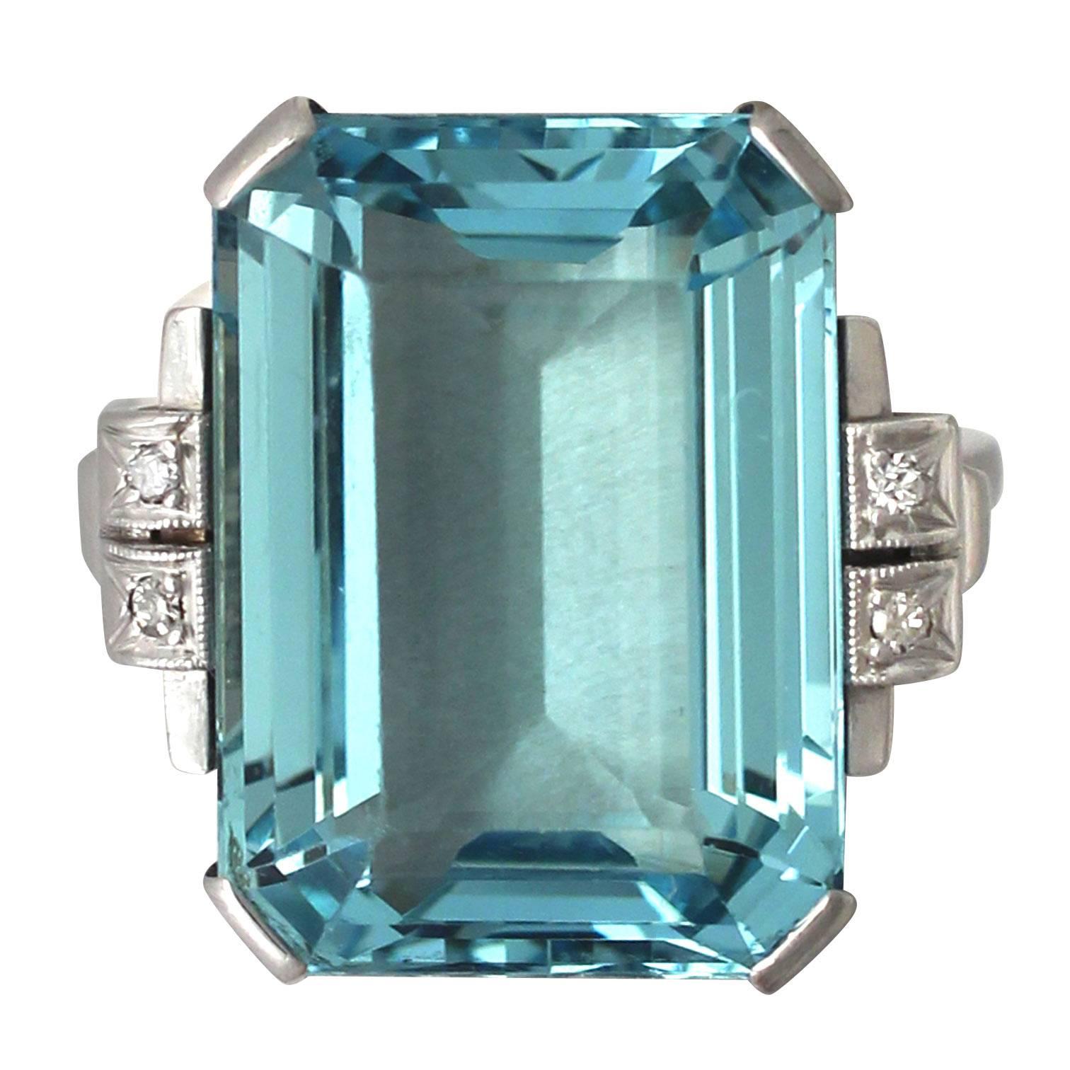 1940s 15.23 Carat Aquamarine Diamond Gold Dress Ring 