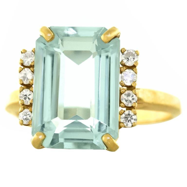 1950s Retro Aquamarine Diamond Gold Ring at 1stDibs