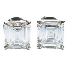 Cartier 3.05 Carats Diamonds Platinum Stud Earrings