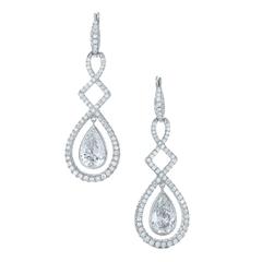 Kwiat Legacy GIA Cert Pear Shaped Diamond Gold Earrings 