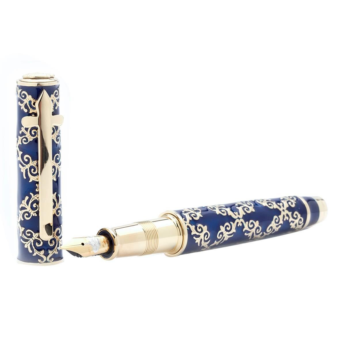 Omas Spanish Royal Family Gold Limited Edition Fountain Pen 