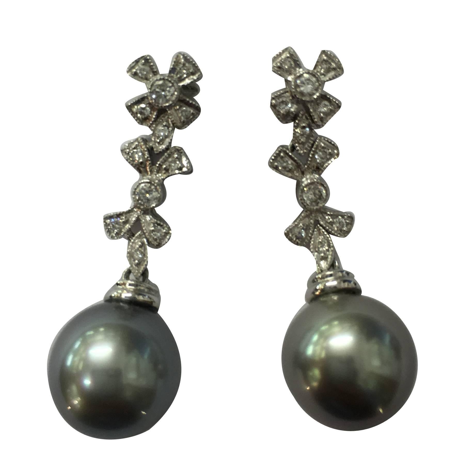 Grey Tahitian Pearl Diamond Gold Drop Earrings For Sale