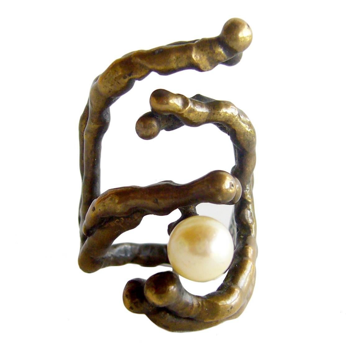 Ernesto Gonzalez Jerrez Studio Bronze Pearl Brutalist Ring