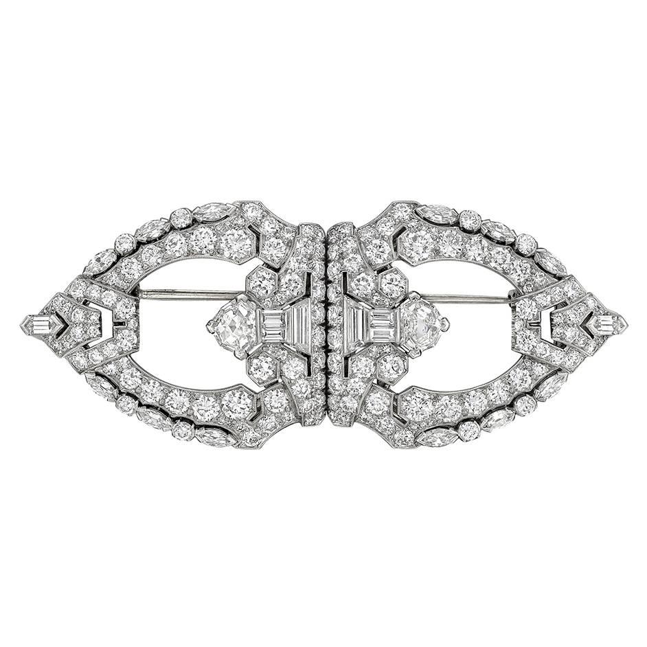 Broche de doble clip de platino y diamantes Raymond C. Yard