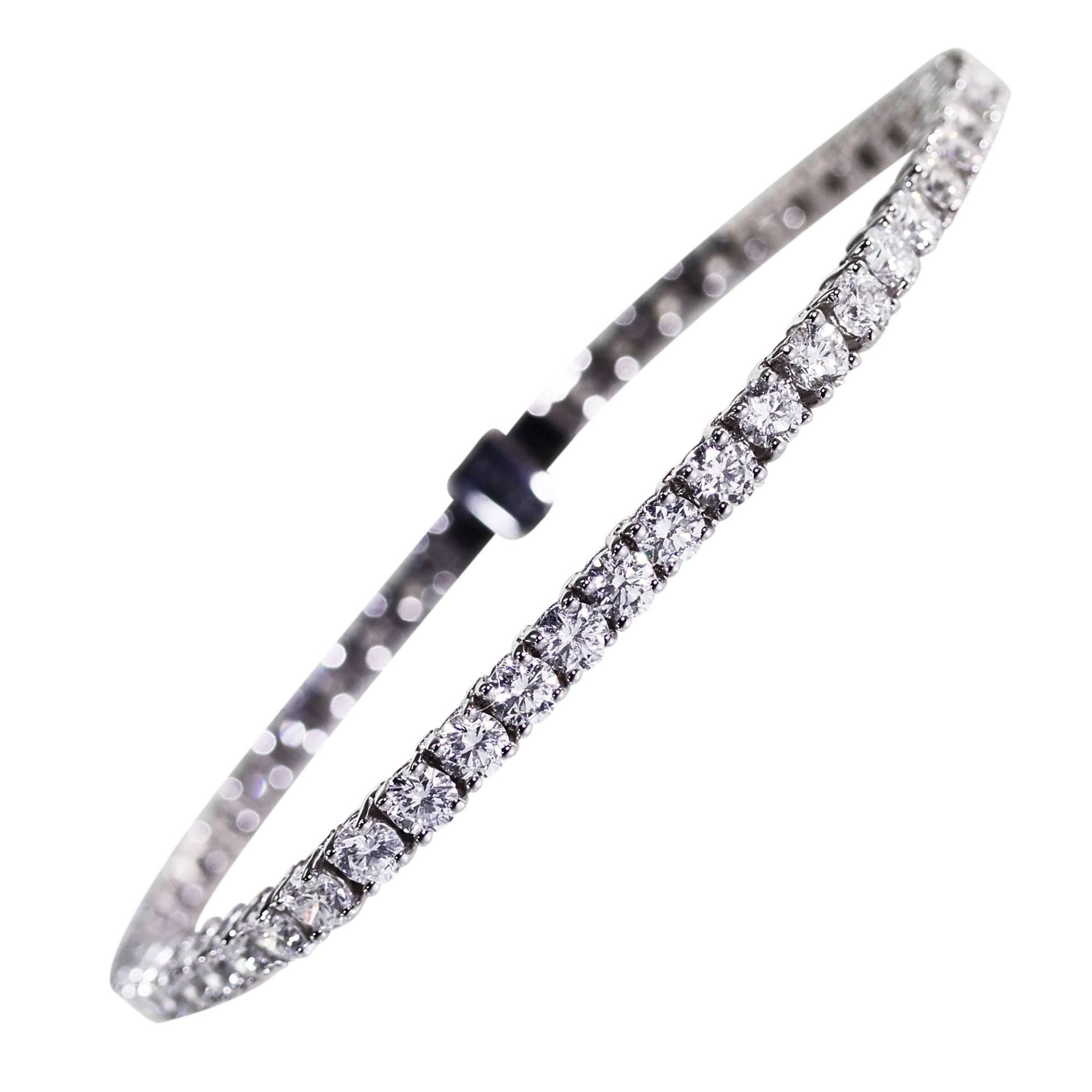 Graff Diamond Gold Straight Line Bracelet