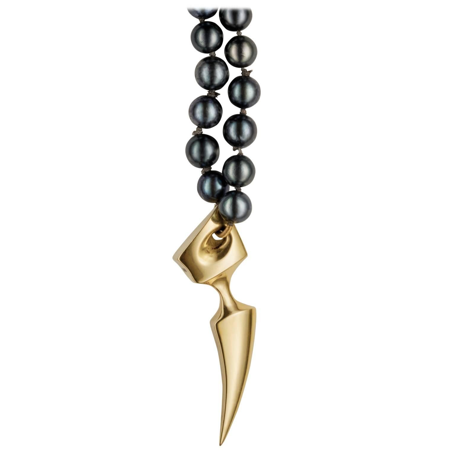 Hannah Martin London Black Pearl Gold Modern Sculptural Spur Necklace  For Sale