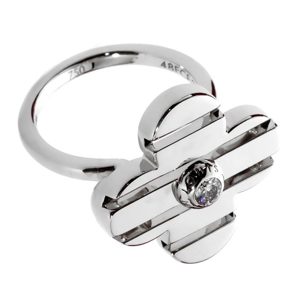 Louis Vuitton Petite Fleur Diamond Gold Ring For Sale