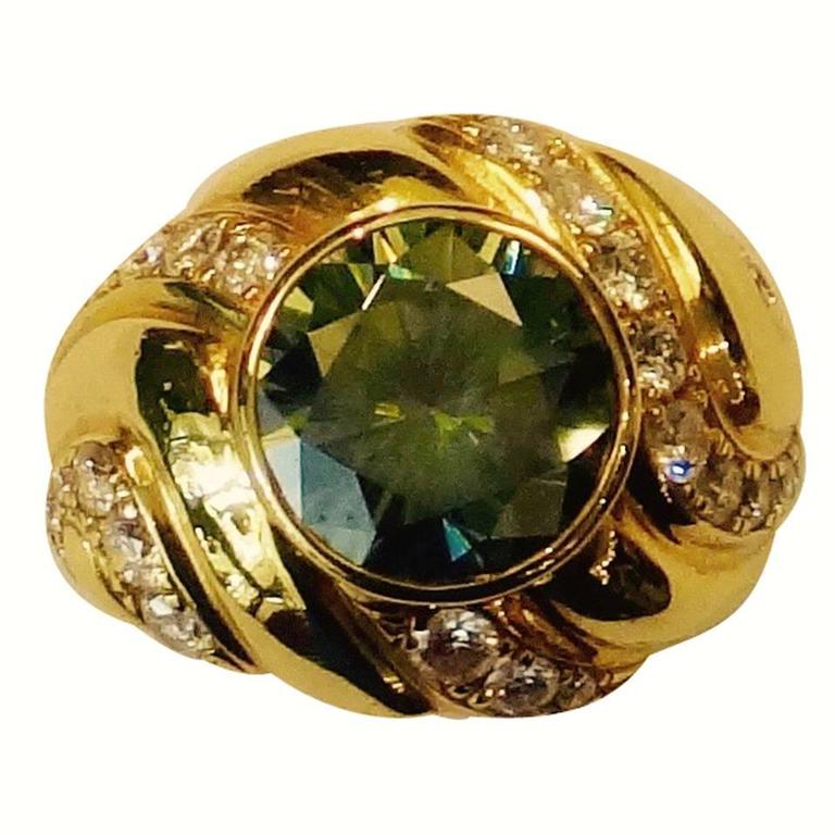 Green Zircon Pave Diamond Gold Dome Ring For Sale at 1stdibs