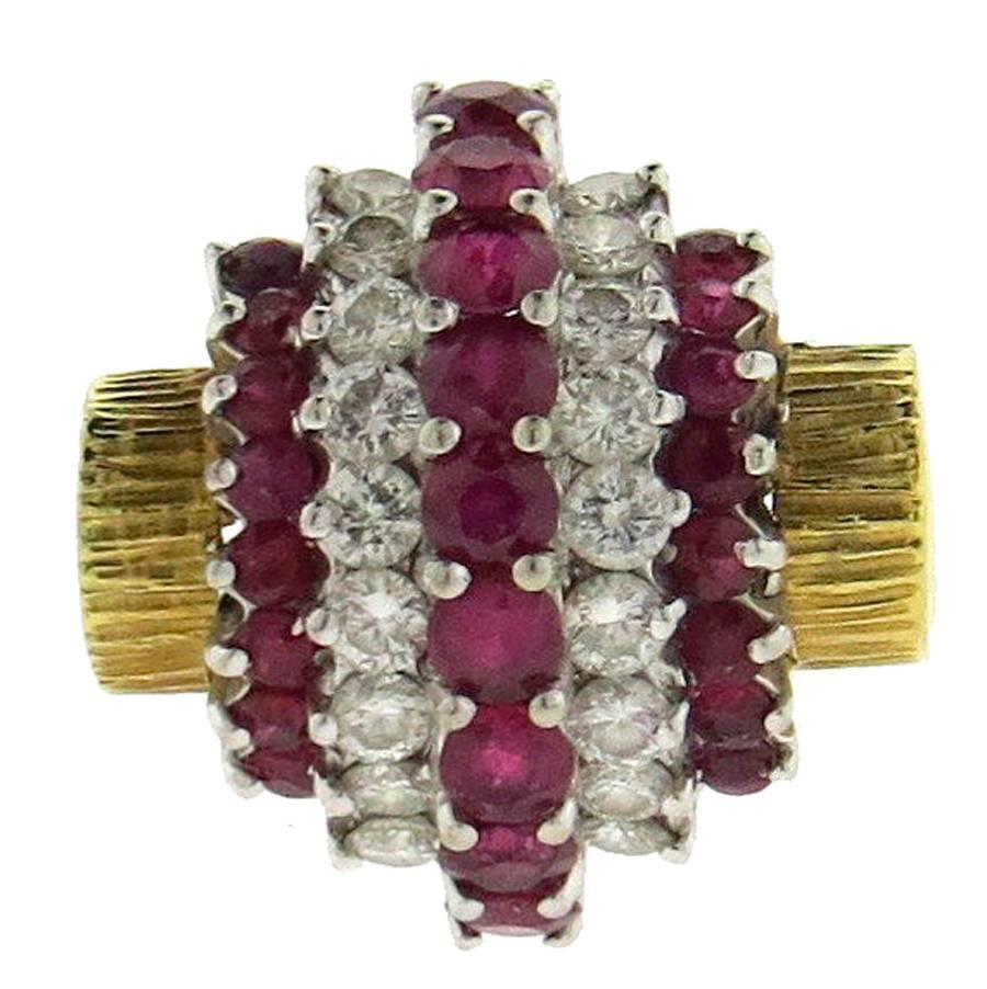 1960s Ruby Diamond Gold Ring