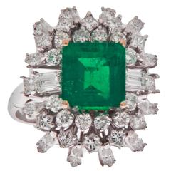 Vintage Italian 2.65 Carat Colombian Emerald Diamond Gold Ring