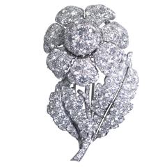 1950s Diamond Platinum Flower Brooch 12