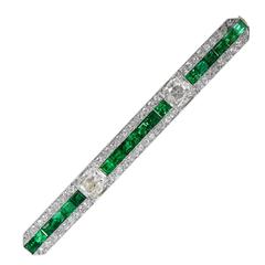 Tiffany & Co. Art Deco Emerald Diamond Platinum Bar Brooch