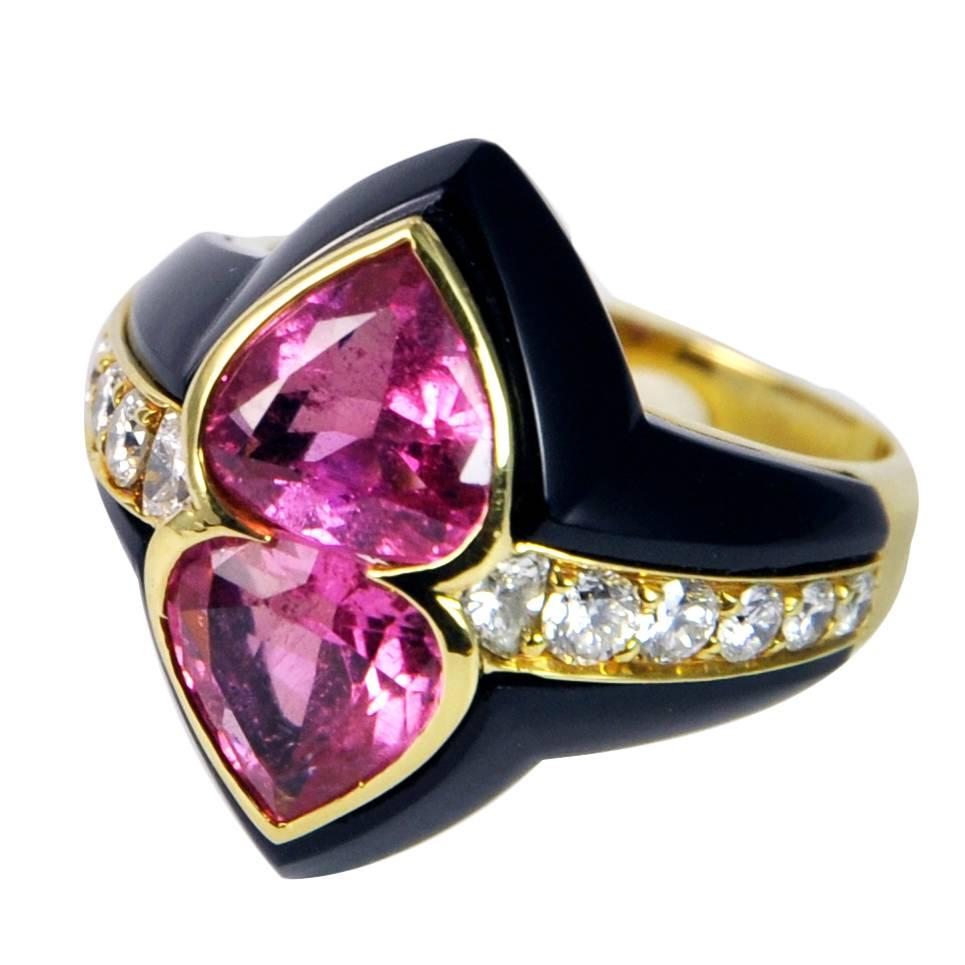 Onyx and Pink Tourmaline Gold Dome Ring For Sale