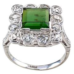 1930s Green Tourmaline Diamond Gold Ring