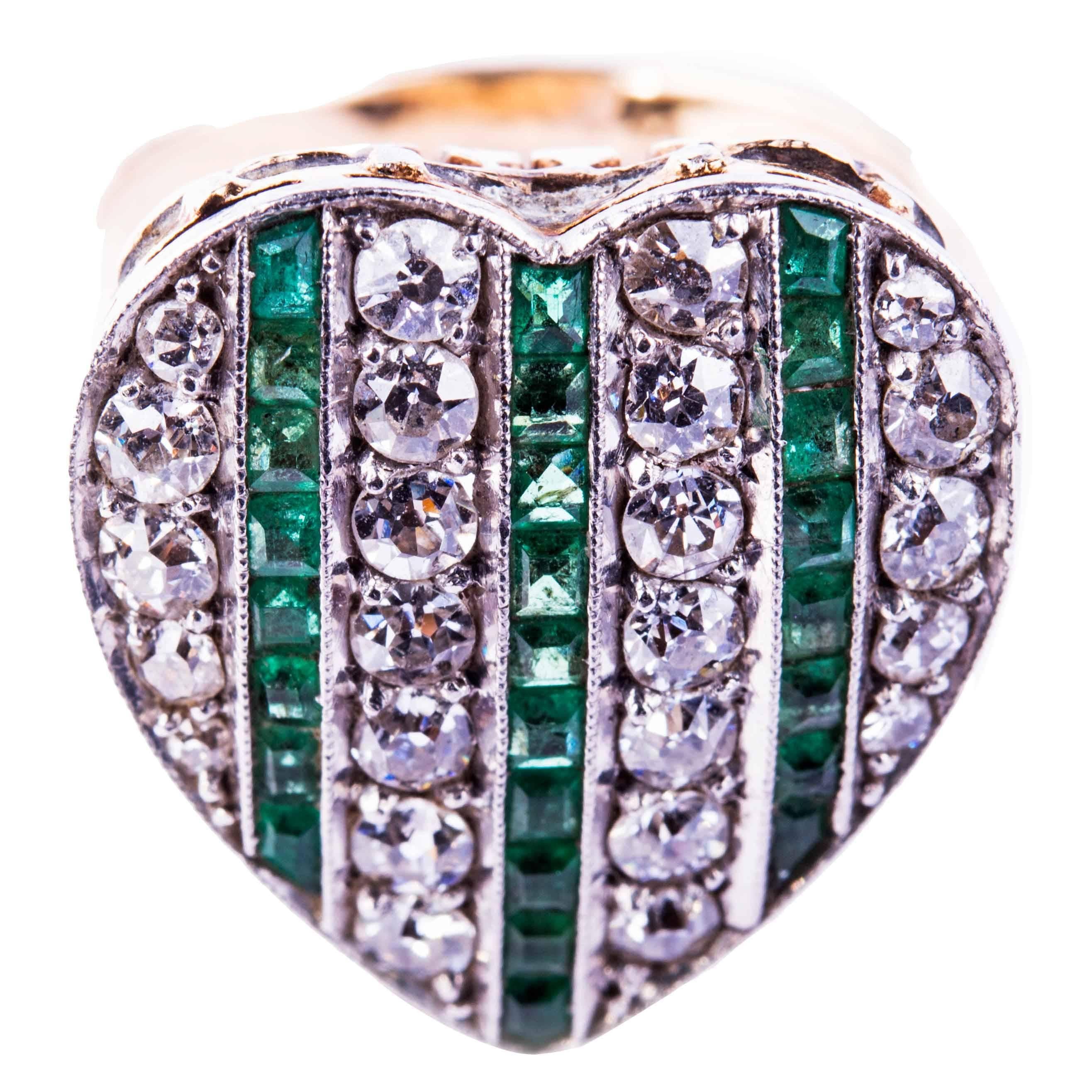 Victorian Emerald Diamond Gold Heart Shape Ring For Sale