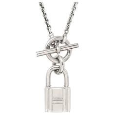 Hermes Kelly Cadenas Silberschloss-Anhänger