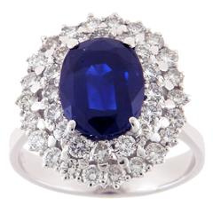 3.82 Carat Sri Lanka Oval Sapphire Diamond Gold Cocktail Ring