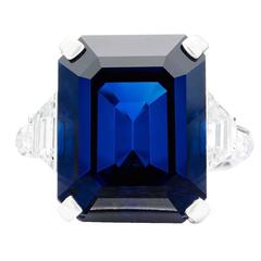 Superb 19.81 Carat Blue Non Heated Sapphire Diamond Platinum Ring