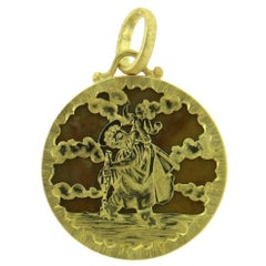 Buccellati Hardstone Gold Medallion Pendant Buccellati Hardstone Gold Medallion Pendant