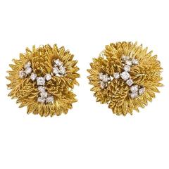 1960s Cartier Diamond Gold Clip Earrings 6