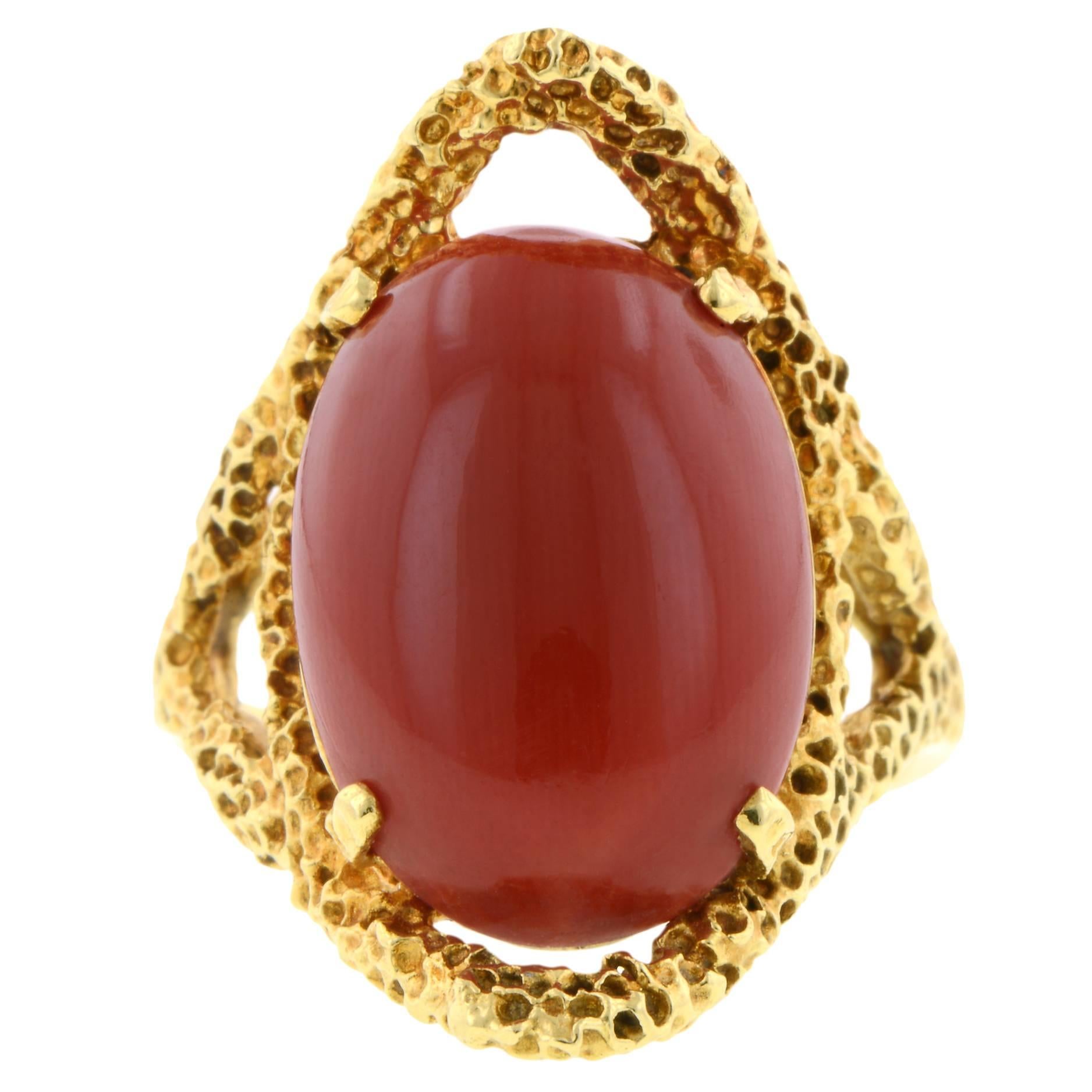 Oval Oxblood Red Coral Cabochon Gold Ring For Sale