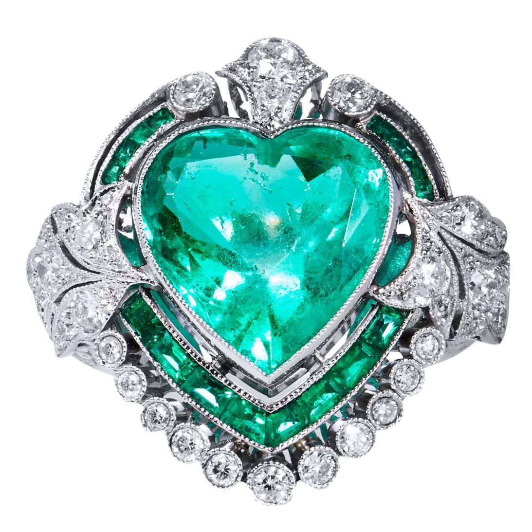 Art Deco Inspired 5.87 Carat Heart Shaped Colombian Emerald Diamond Plat Ring 7