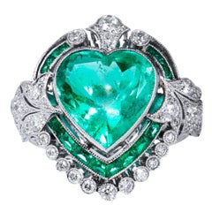 Antique Art Deco Inspired 5.87 Carat Heart Shaped Colombian Emerald Diamond Plat Ring 7