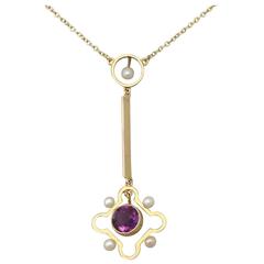 1910s 1.31 ct Amethyst and Pearl, 15k Yellow Gold Pendant 7