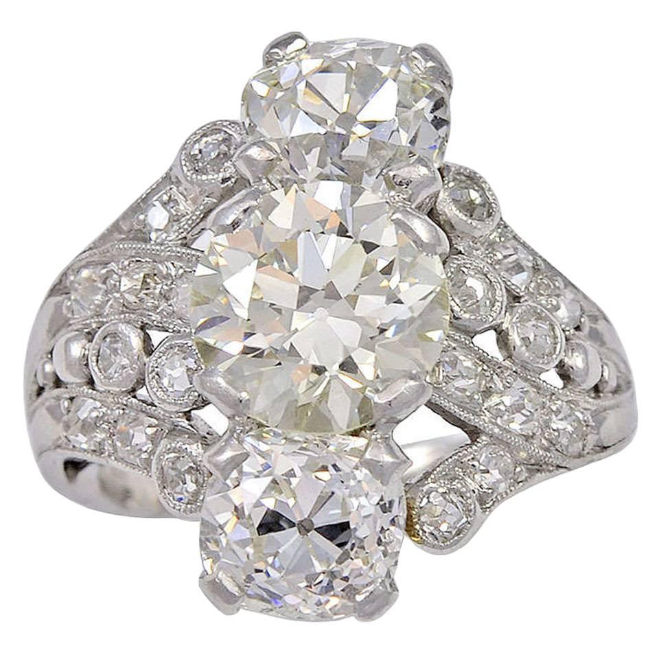 Art Deco 4.56 Carat Old European Cut Diamonds Platinum Ring