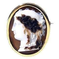 Antique Victorian Gold Agate Cameo Brooch