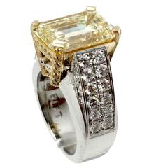 Signed Jill Edwards Noblewoman
s Ring Featuring 8.02 Carat Fancy Yellow Diamond