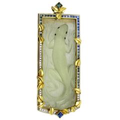 Christoph Krahenmann Carved Green Beryl Sapphire Diamond Gold Gecko Pin Pendant