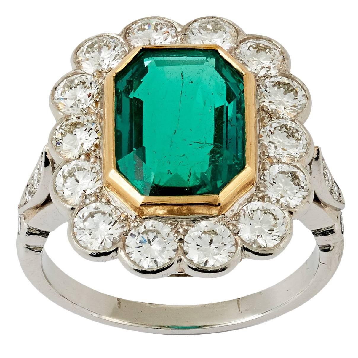 Nigel Milne 3.37 Carat Colombian Emerald Diamond Gold Platinum Cluster Ring For Sale