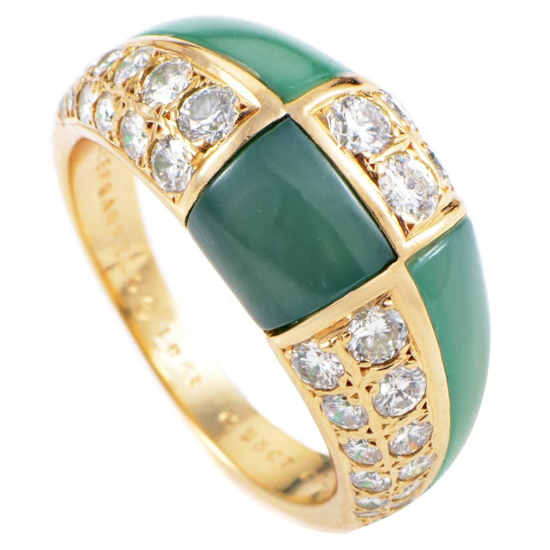 Van Cleef & Arpels Tiled Chrysoprase Diamond Gold Ring