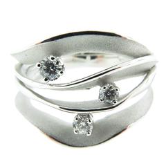 Diamond Gold Dune Ring