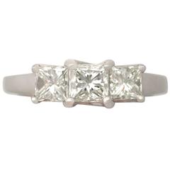 1.34Ct Diamond an 18k White Gold Trilogy Ring - Vintage Circa 1990 7