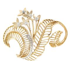 French Vintage Floral Diamond Gold Brooch 