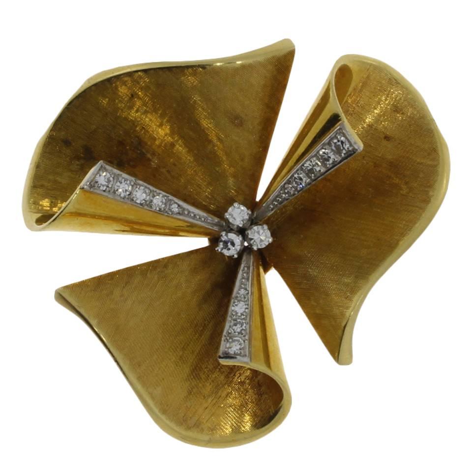 1950s Diamond Gold Floral Brooch