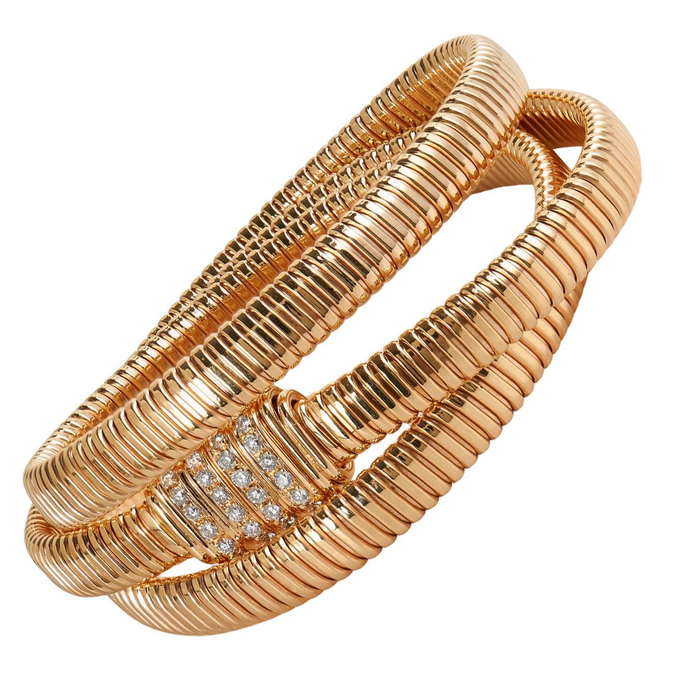 Bracelet enveloppant en or et diamants avec fermoir en diamants en vente