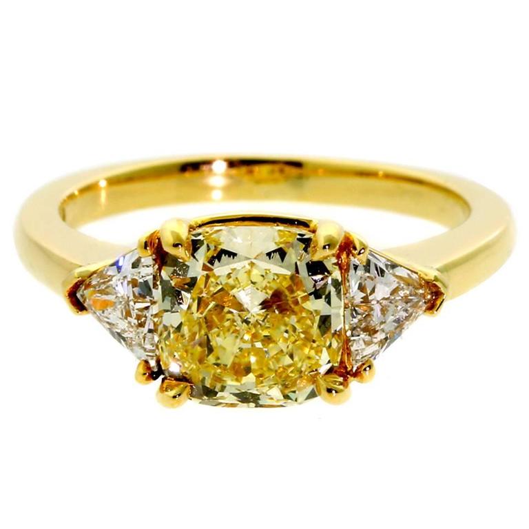 Cartier Fancy Intense Yellow Diamond Gold Ring at 1stDibs | cartier yellow  diamond ring, fancy intense yellow diamond rings