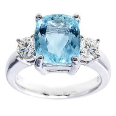 Bright Blue Aqua Diamond Gold Three-Stone Ring 6