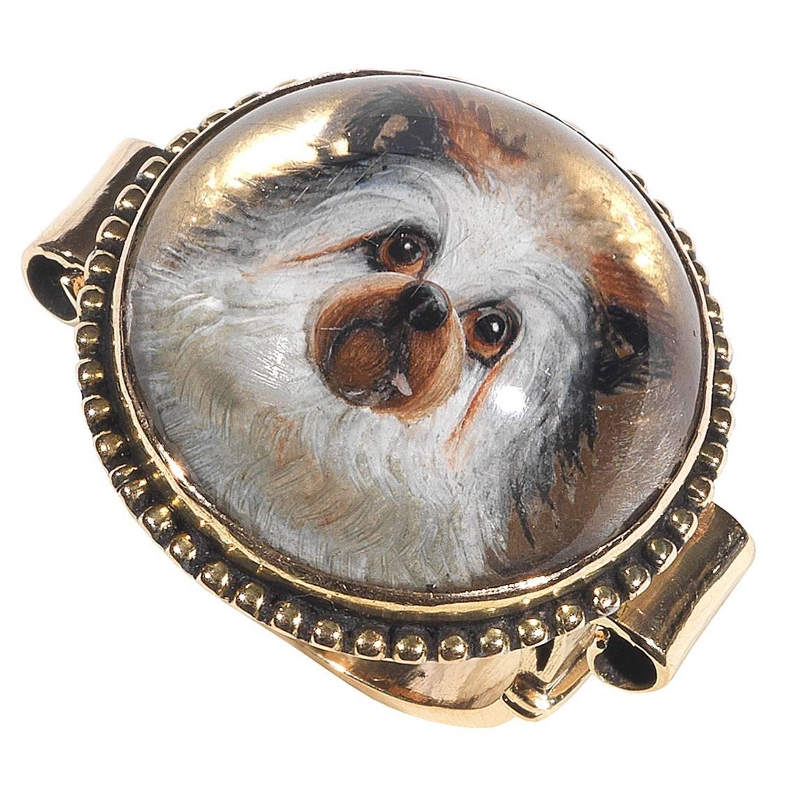 Victorian Essex Crystal Reverse Intaglio Gold Dog Ring  For Sale