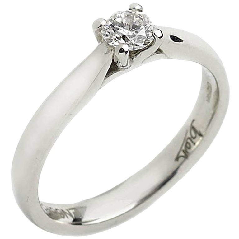 .25 Carat Diamond Platinum Solitaire Ring For Sale at 1stdibs