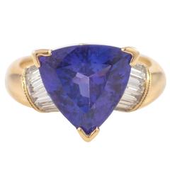 Vintage Tanzanite Diamond Gold Ring