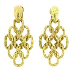 Van Cleef & Arpels Gold Earrings