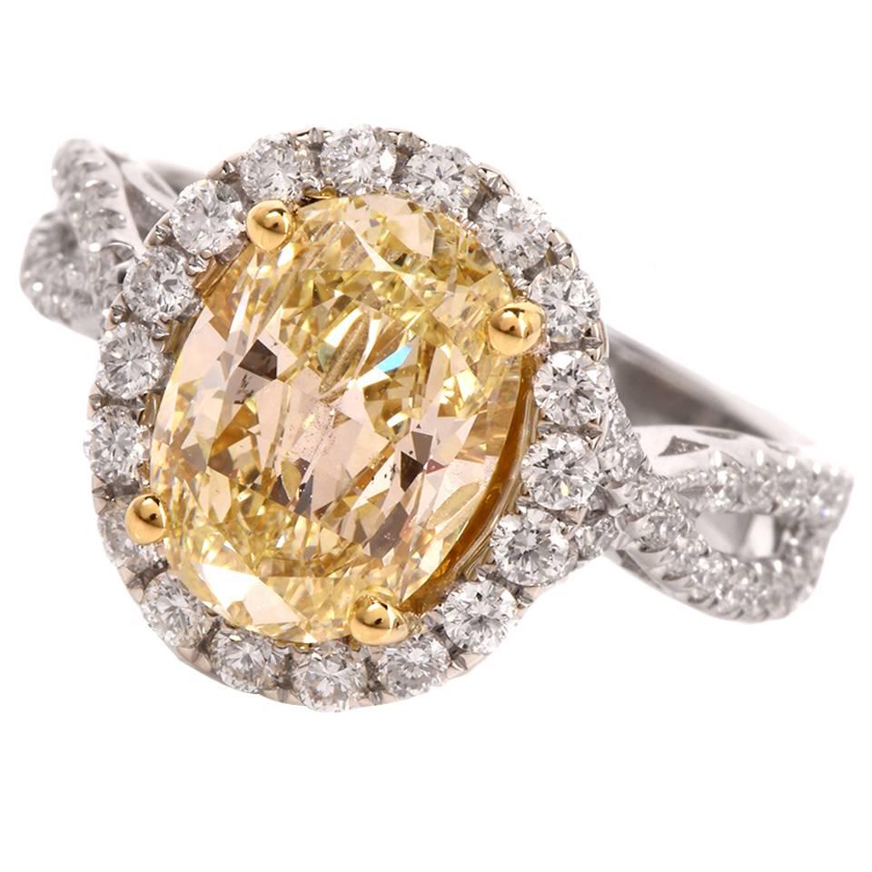 2.93 Carat GIA Certified Natural Fancy Light Yellow Diamond Gold Engagement Ring
