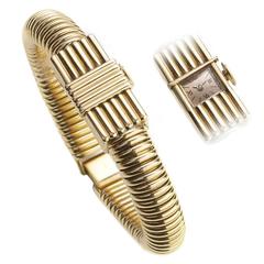 Universal Yellow Gold Wristwatch 4