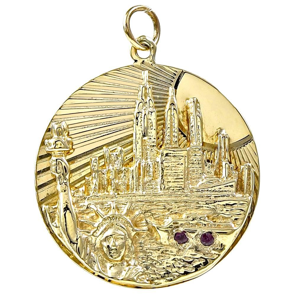 New York City Gold Charm at 1stDibs | new york charm