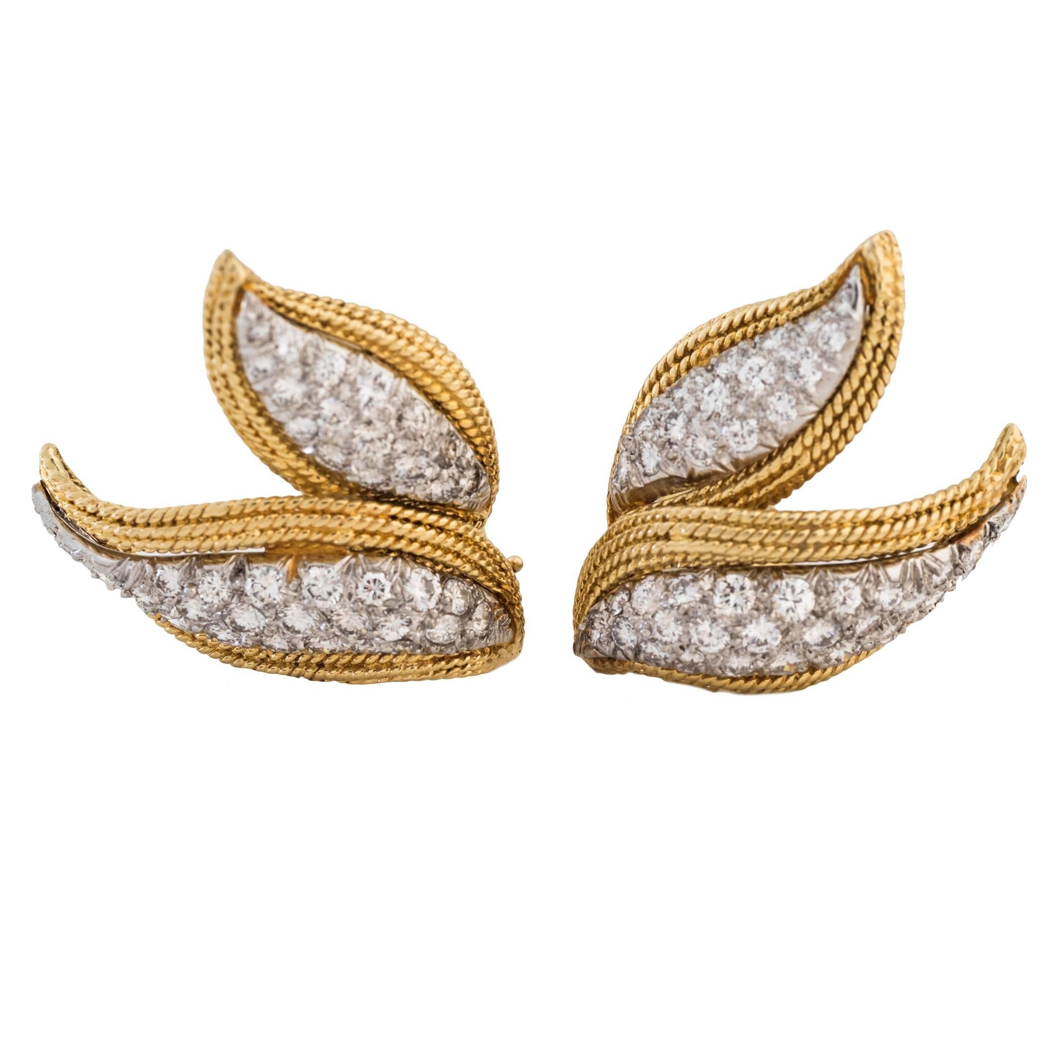 1970s David Webb Diamond Gold Double-Leaf Motif Earrings