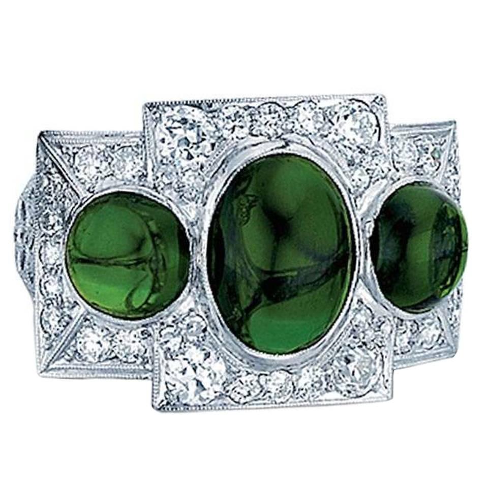 Art Deco Three-Stone Chrome Diopside and Diamond Ring in Platinum For Sale